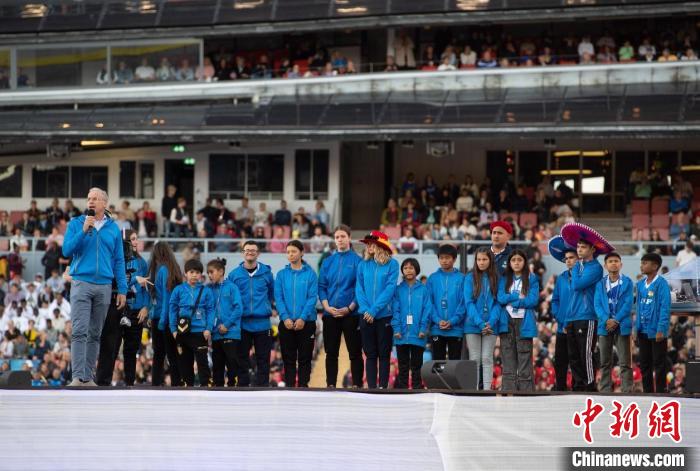在斯凯孚赞助的“小世界杯”落幕之际，琼中女