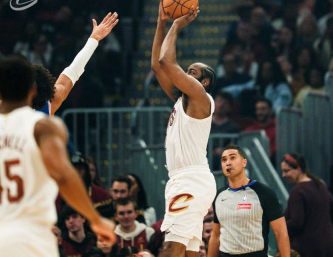 哈登带伤出战骑士力克76人 胜利巩固东部第四