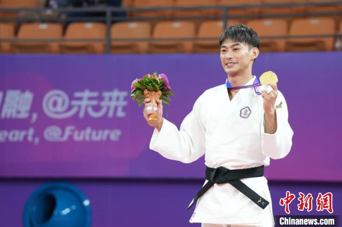 杨勇纬柔道夺金创历史 台湾体操首夺亚运男团铜