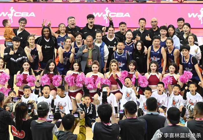 王雪朦决胜局轰24分率新疆女篮淘汰山东晋级半决