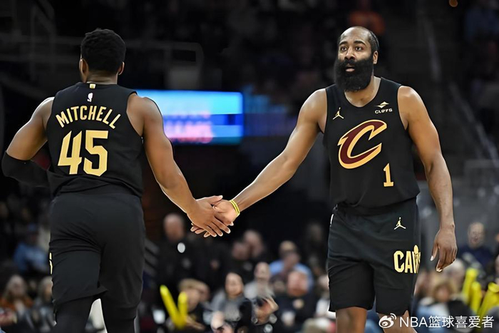 詹姆斯哈登生涯六段历程：从雷霆到骑士的巅峰